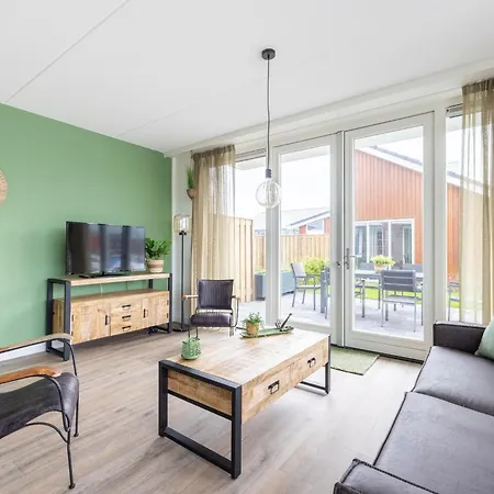Apartment Lakehouse I Uitgeest