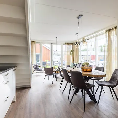 Apartment Lakehouse I Uitgeest